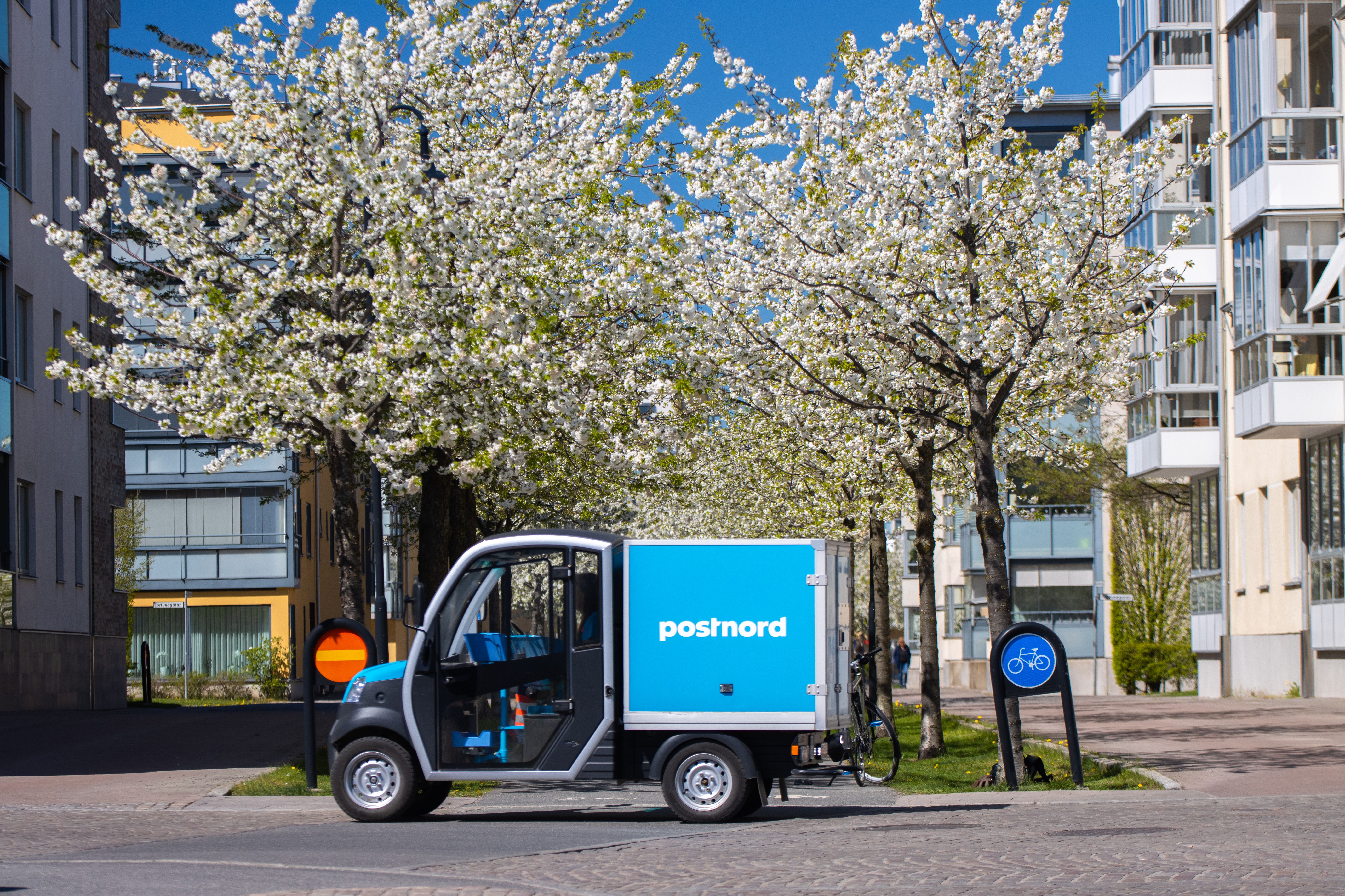 2.Commercial EVs