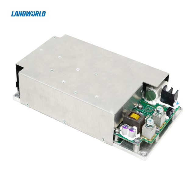 Landworld High Power Density 6kW DC/DC Converter for Electric Commercial Bus 