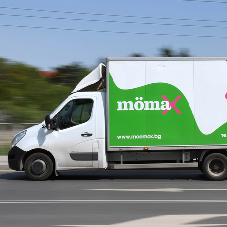 Electric Commercial Vehicle_1920_1920.jpg