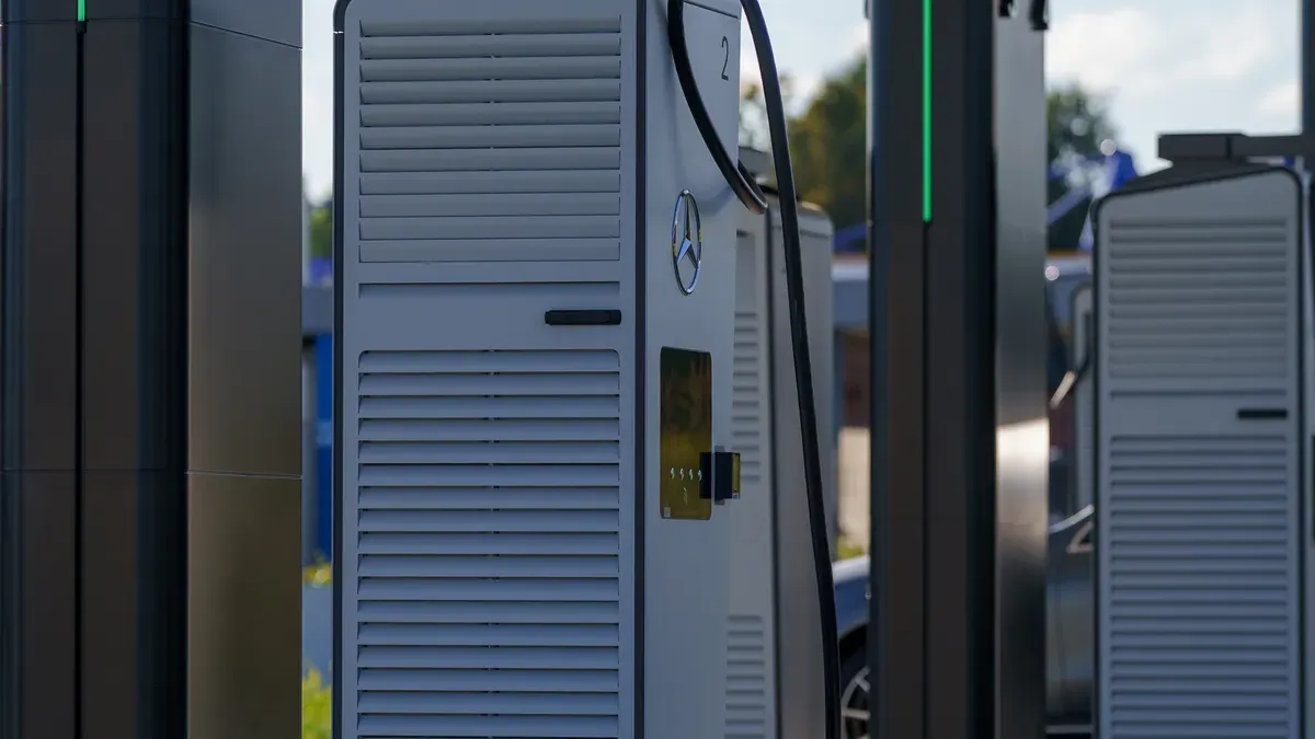 DC Fast Chargers (Level 3)